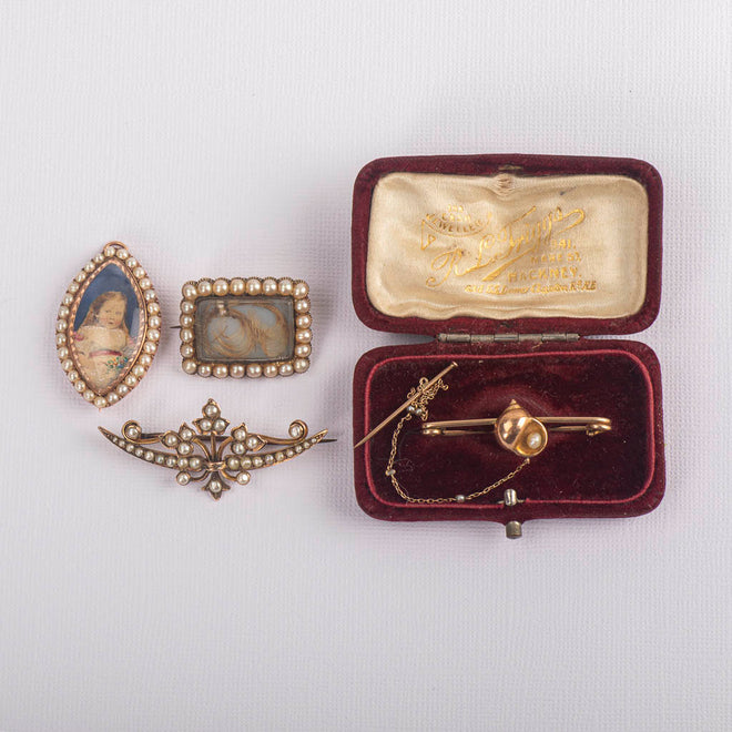 Vintage and Antique Jewellery Christmas Gift Selection