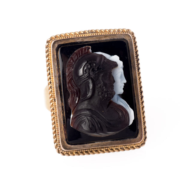 Antique Victorian Gold Banded Agate Cameo Ring  Male Female Figures